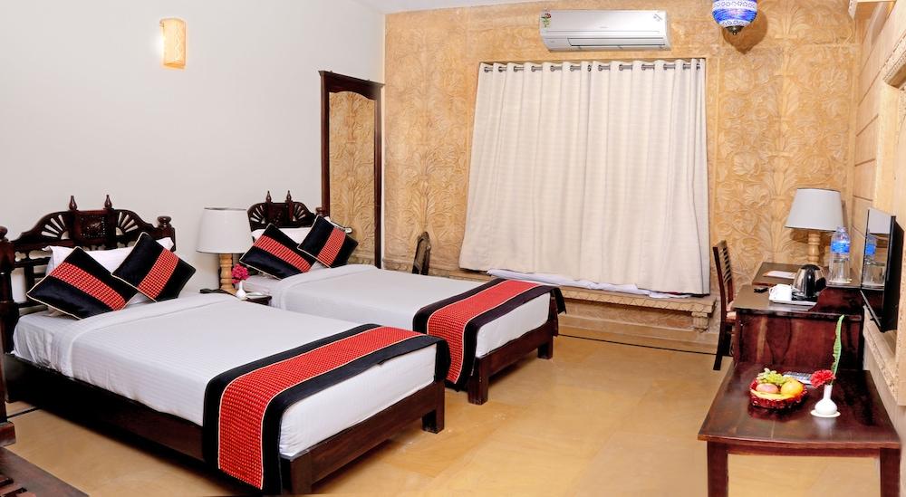 Hotel Golden Haveli Dzsaiszalmer Kültér fotó