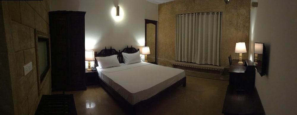 Hotel Golden Haveli Dzsaiszalmer Kültér fotó